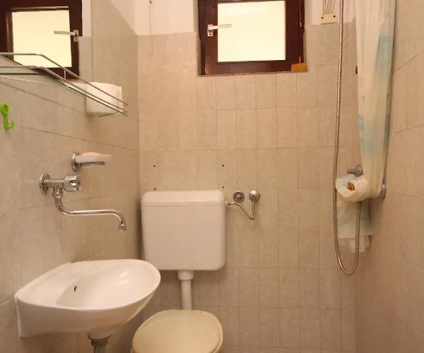 By The Sea - 2253 Apartment *