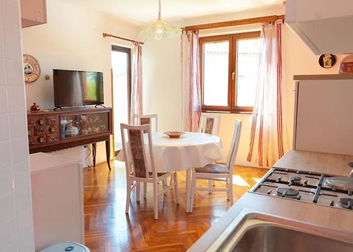 By The Sea - 2253 Medulin